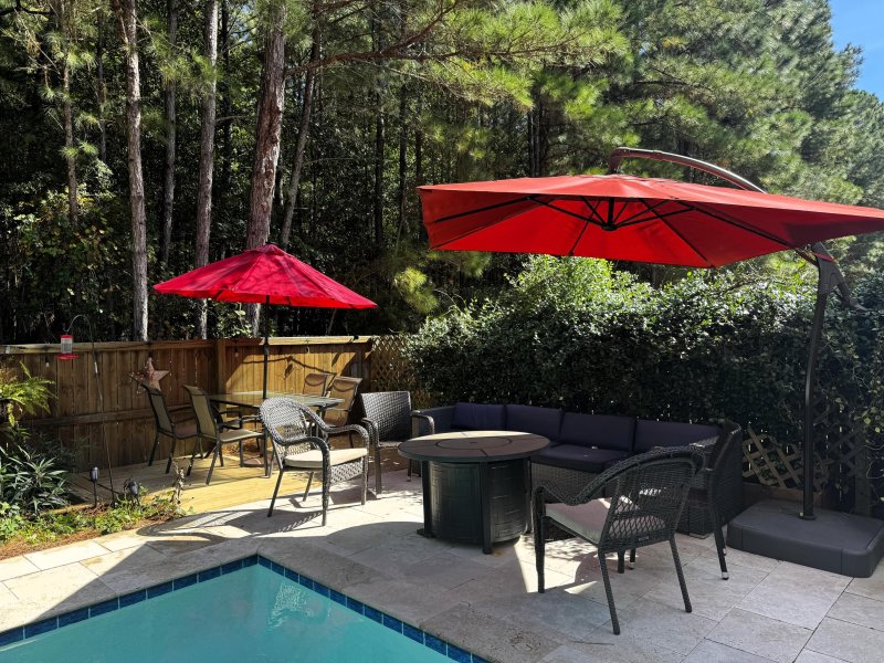 Property image 3 of 138 Longford Drive in Wentworth Hall, Summerville, SC 29483