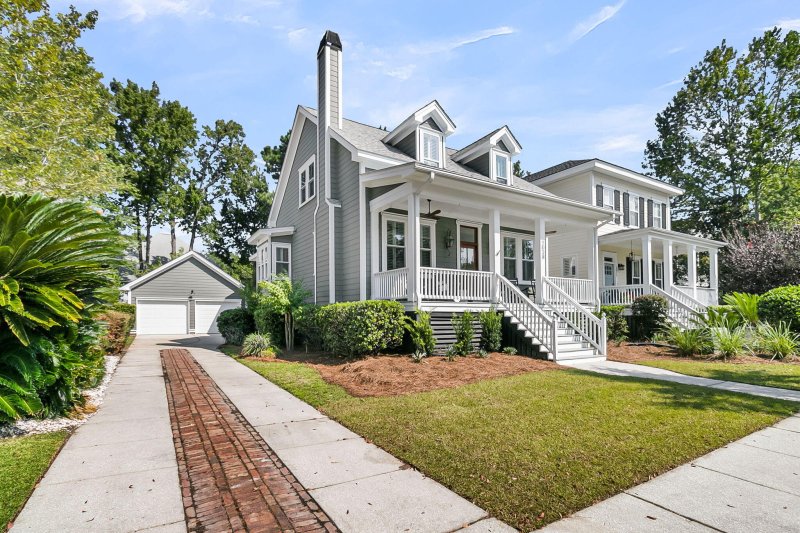 Property image 2 of 2038 Pierce Street in Center Park, Charleston, SC 29492