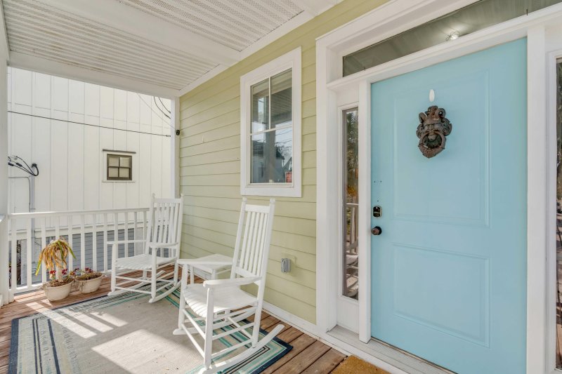 Property image 4 at 39 Aiken Street, Charleston, SC 29403