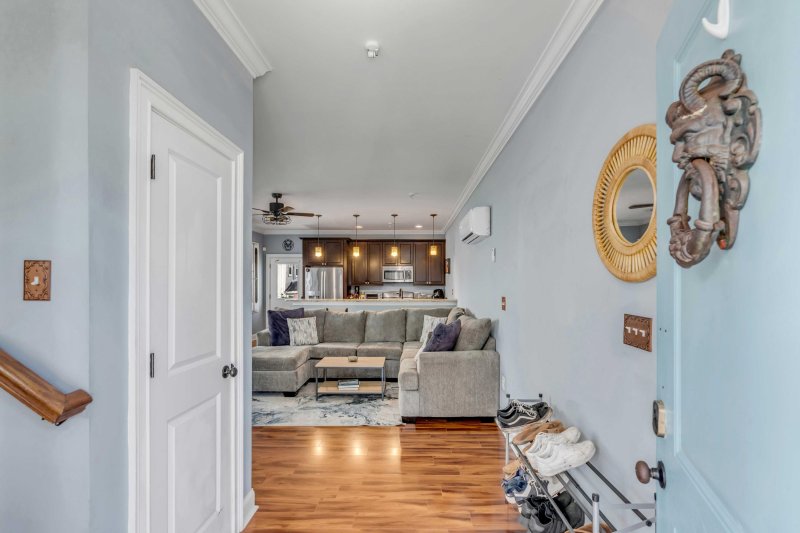 Property image 5 at 39 Aiken Street, Charleston, SC 29403