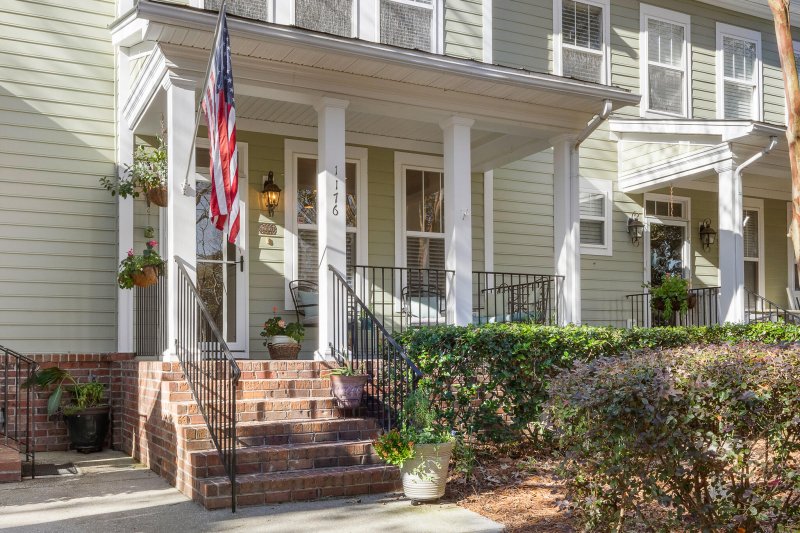 Property image 4 at 1176 Barfield Street, Charleston, SC 29492