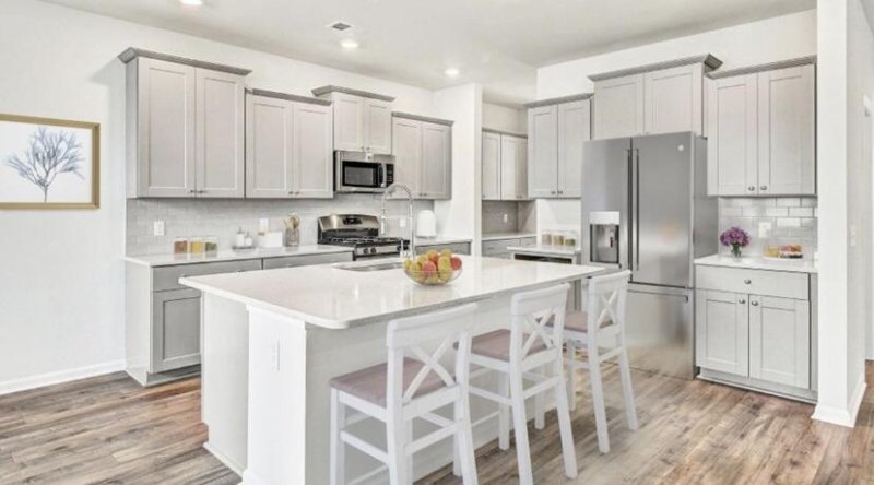 Property image 2 of 1087 Fitzgerald Court in Summers Corner, Summerville, SC 29485