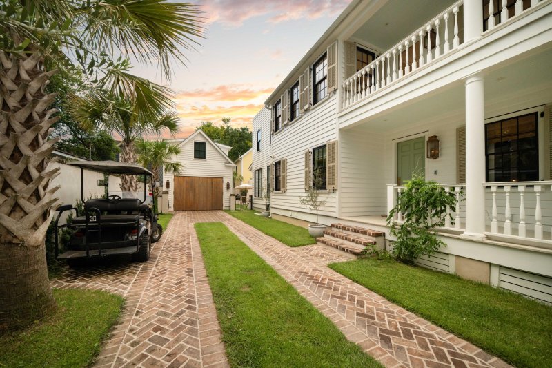 Property image 2 at 31 Rose Lane, Charleston, SC 29403