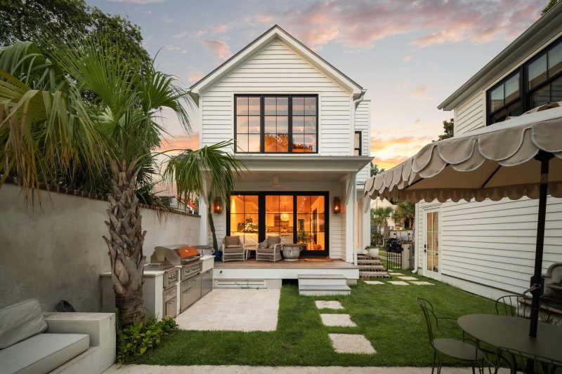 Property image 3 at 31 Rose Lane, Charleston, SC 29403