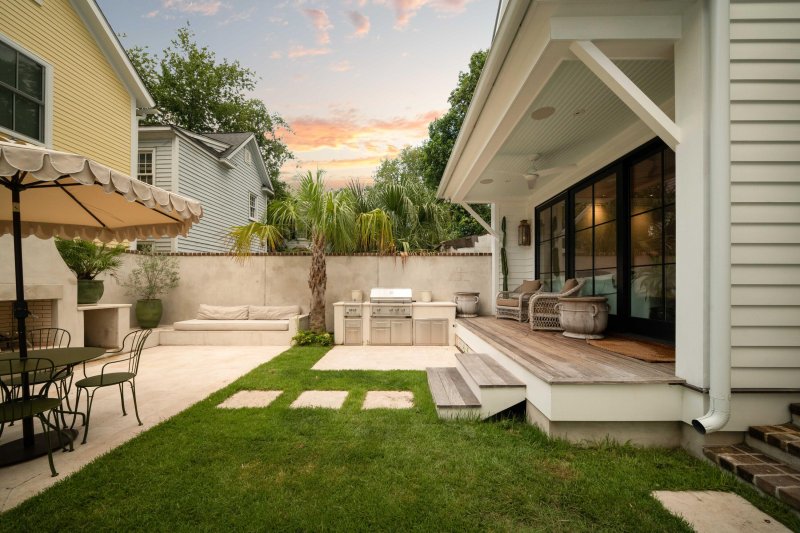 Property image 4 at 31 Rose Lane, Charleston, SC 29403