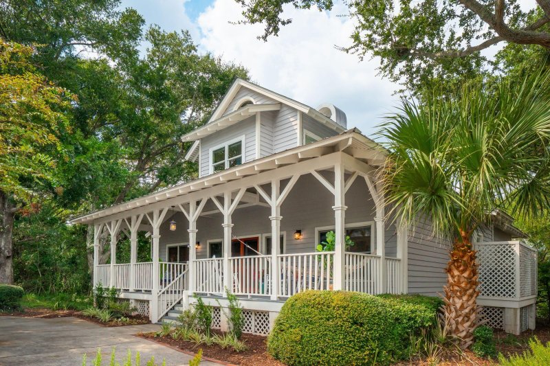 94 Seaside Cottage Lane