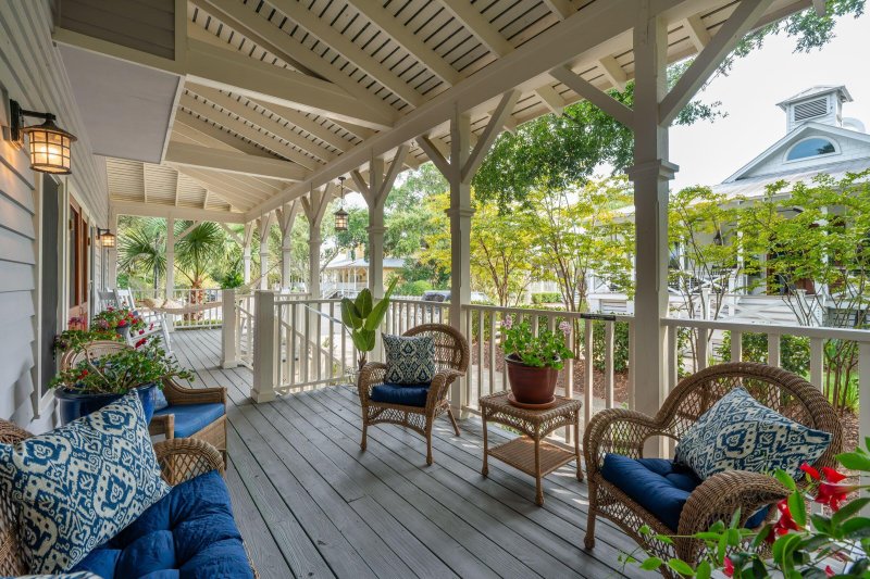 Property image 4 at 94 Seaside Cottage Lane, Isle of Palms, SC 29451