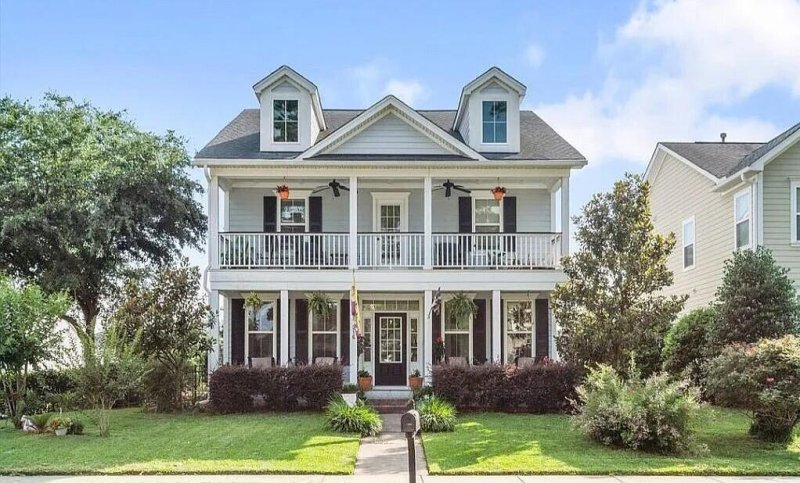 216 Foxbank Plantation Boulevard