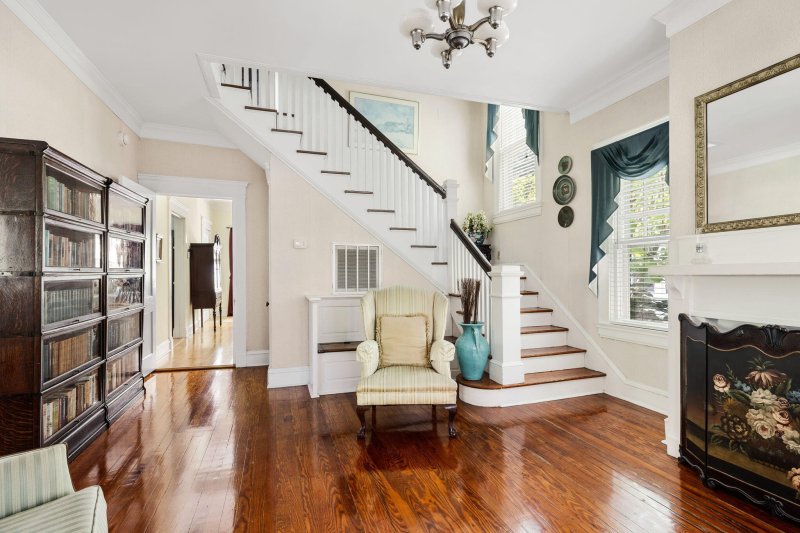 Property image 5 of 4626 O Hear Avenue in Park Circle, North Charleston, SC 29405