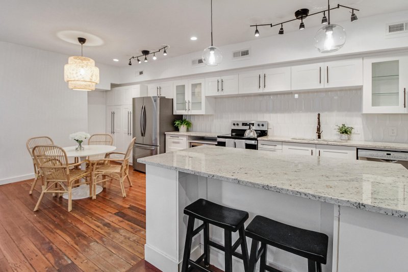 Property image 5 at 20 Amherst Street A, Charleston, SC 29403