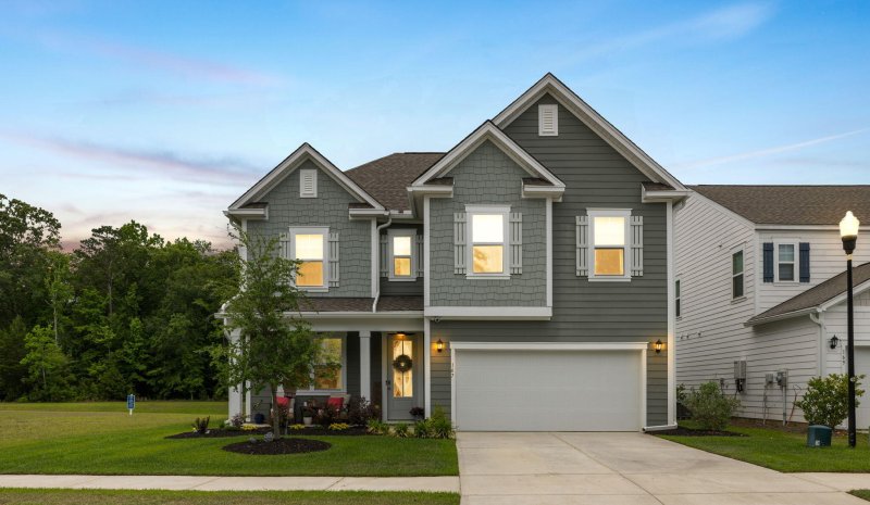 Property image 2 of 167 Cherry Grove Drive in The Ponds, Summerville, SC 29483
