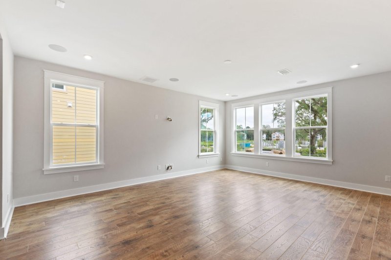 Property image 4 of 1683 Cultivation Lane 460 in Liberty Hill Farm, Mount Pleasant, SC 29466