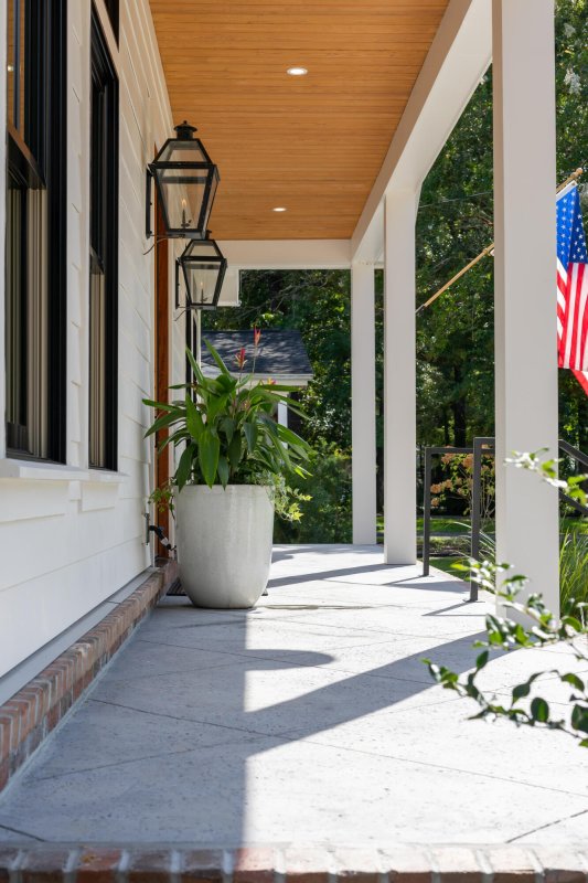 Property image 4 of 1657 Pierpont Avenue in Pierpont, Charleston, SC 29414