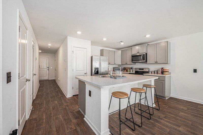 Property image 2 of 192 Rosefield Court in Palmetto Reach, Summerville, SC 29485