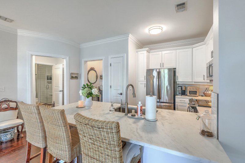 Property image 4 of 21 George Street 203 in George And Society, Charleston, SC 29401