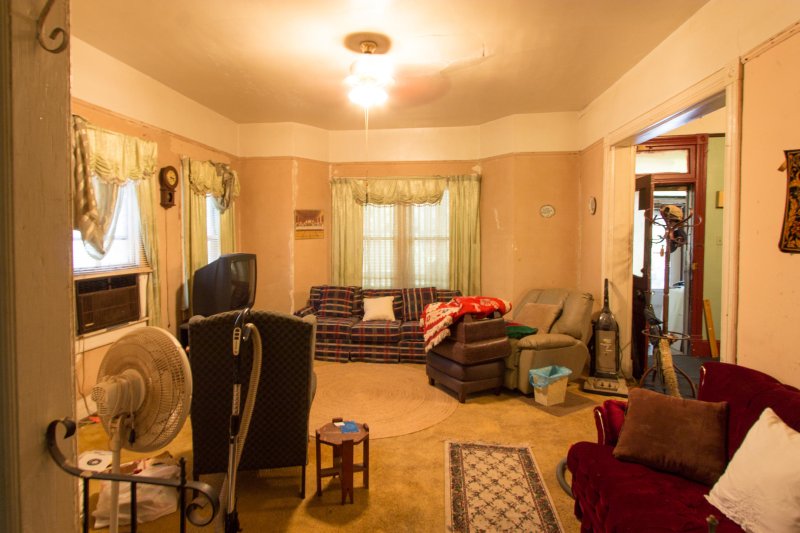 Property image 4 at 10 Elmwood Street, Charleston, SC 29403