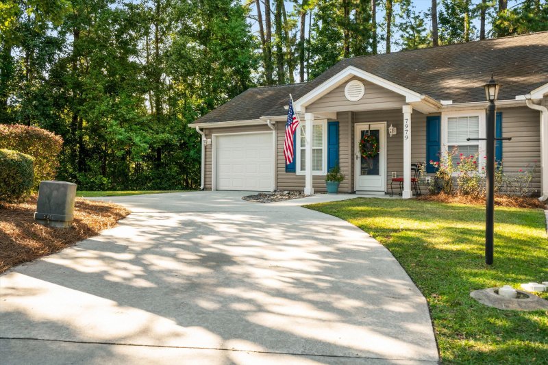 Property image 3 at 7979 Vermont Road, North Charleston, SC 29418