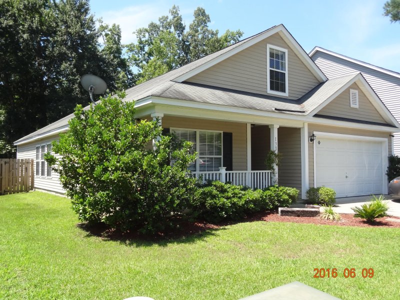 Property image 2 at 139 Venice Street, Summerville, SC 29483