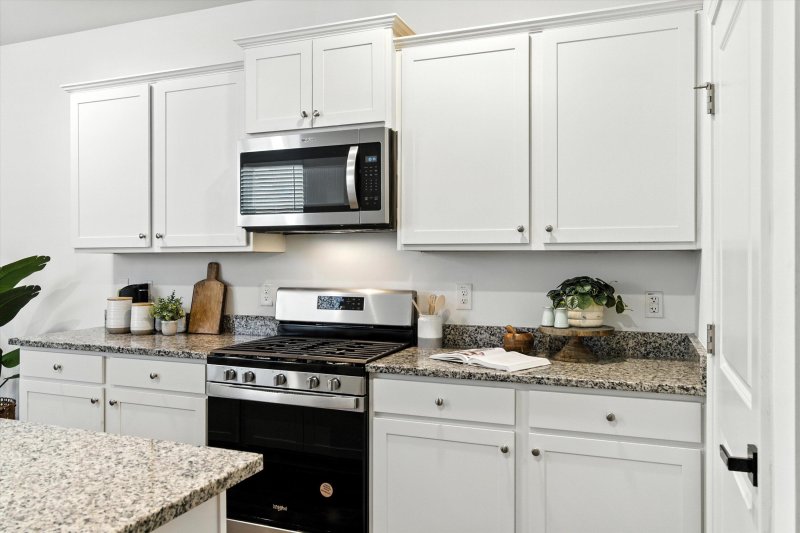 Property image 5 of 262 N Light Way in Cane Bay Plantation, Summerville, SC 29486