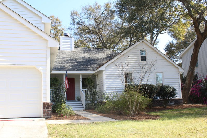Property image 2 at 121 Oyster Point Row, Charleston, SC 29412