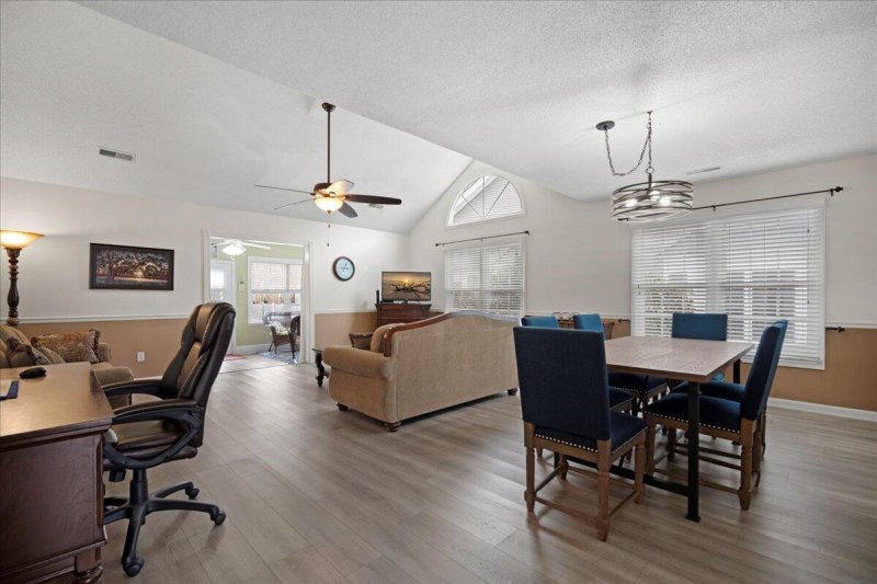 Property image 4 of 9080 Delancey Circle in Elms of Charleston, North Charleston, SC 29406