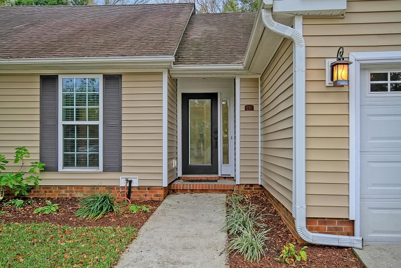 Property image 4 at 210 Hamlet Road, Summerville, SC 29485