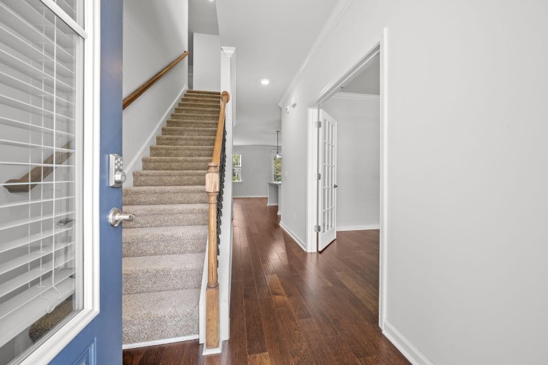 Property image 5 of 169 Cherry Grove Drive in The Ponds, Summerville, SC 29483