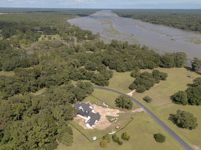 Property image 4 of 2910 Anchor Watch Drive in Anchorage Plantation, Wadmalaw Island, SC 29487