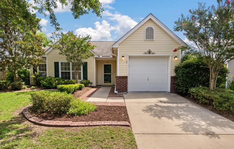 5013 Holdsworth Drive