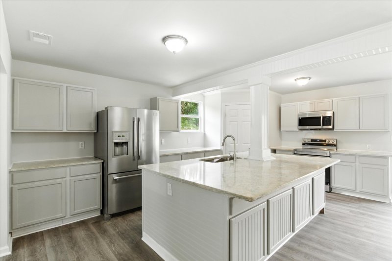 Property image 2 of 127 Macallan Court Court in Scotts Mill, Summerville, SC 29483