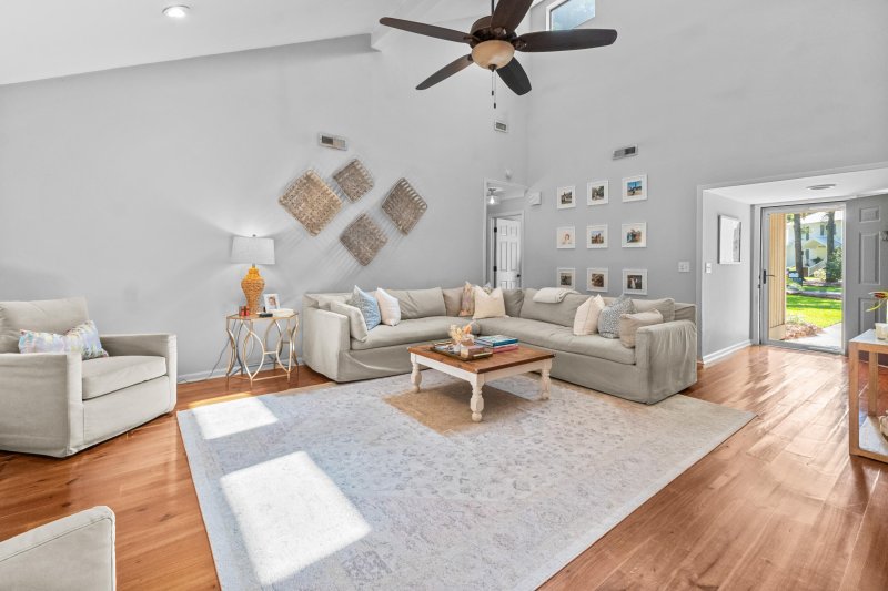 Property image 5 at 1129 Shady Grove Lane, Mount Pleasant, SC 29464