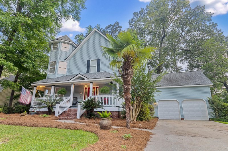 Property image 5 of 111 Long Bow Road in Gahagan, Summerville, SC 29485