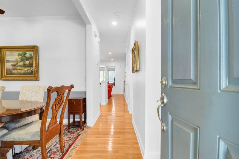 Property image 3 at 1025 Zinser Street, Mount Pleasant, SC 29466