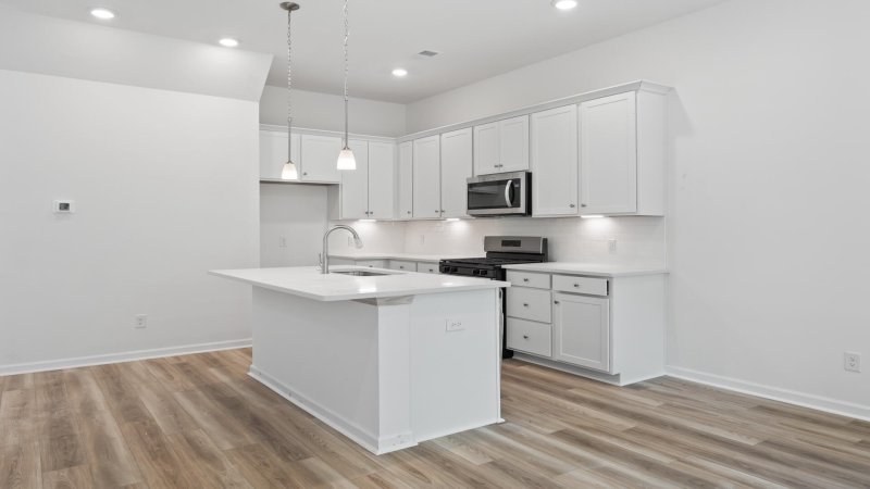 Property image 3 of 4436 Oakwood Avenue in Park Circle, North Charleston, SC 29405