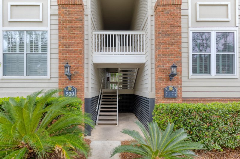 Property image 2 at 1600 Long Grove Drive 913, Mount Pleasant, SC 29464