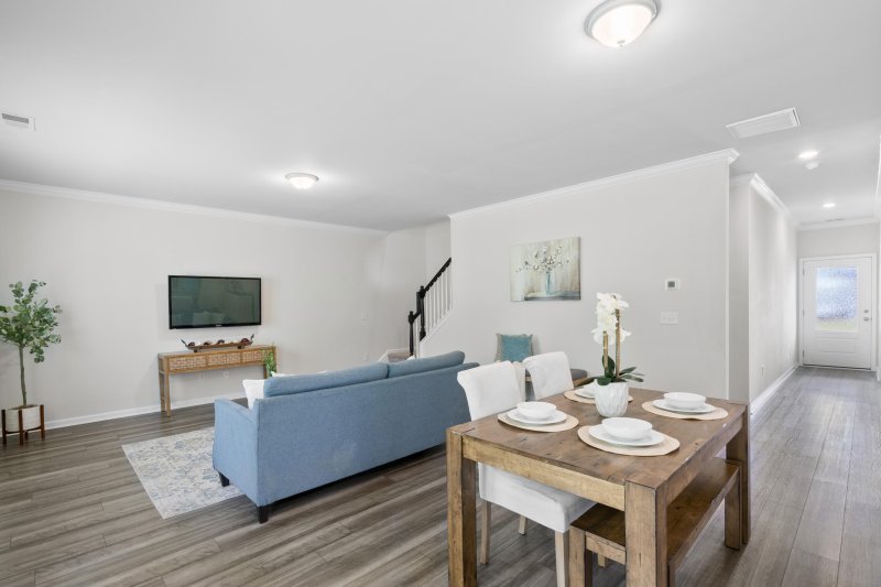 Property image 5 of 300 Torslanda Lane in Petterson Meadows, Summerville, SC 29486