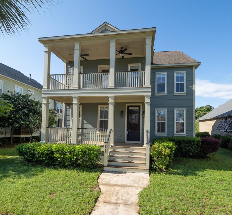 3040 Treadwell Street