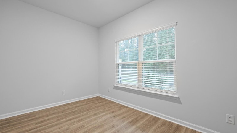 Property image 5 of 553 Gahagan Road in Garbon Fields, Summerville, SC 29486