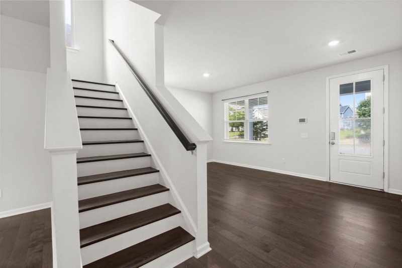 Property image 5 of 237 Oak View Way in The Ponds, Summerville, SC 29483