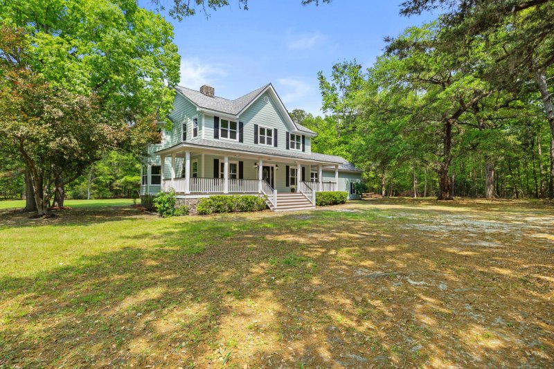 Property image 2 of 5950 Kelseys Mill Road in Ropers Run, Ravenel, SC 29470