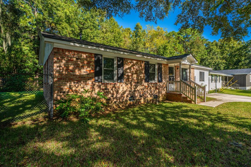 Property image 4 of 1884 Taberwood Circle in Orleans Woods, Charleston, SC 29407
