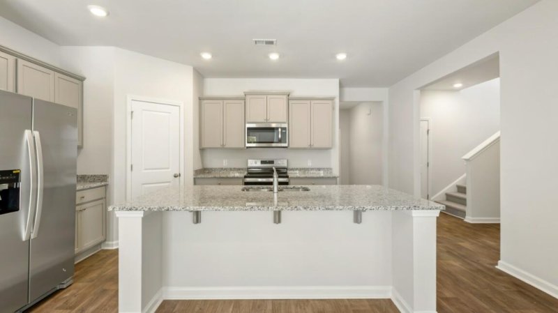 Property image 2 at 2152 Macallan Boulevard, Ravenel, SC 29470