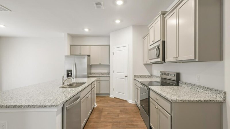 Property image 4 at 2152 Macallan Boulevard, Ravenel, SC 29470