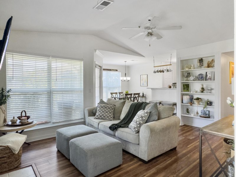 Property image 5 of 700 Daniel Ellis Drive 11301 in The Peninsula Condominiums, Charleston, SC 29412