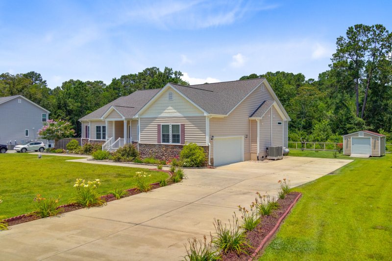 Property image 4 of 708 Tierra Loop in Summerville Country Estates, Summerville, SC 29483