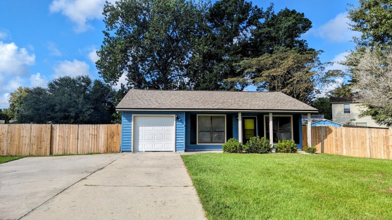 106 Sapling Court