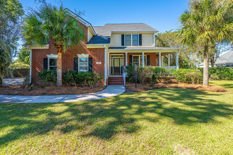 Property image 2 of 99 Fieldfare Way in Shadowmoss, Charleston, SC 29414