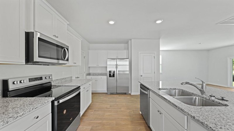 Property image 5 of 378 Willows Crescent Drive in Lakeview at Kitfield, Moncks Corner, SC 29461