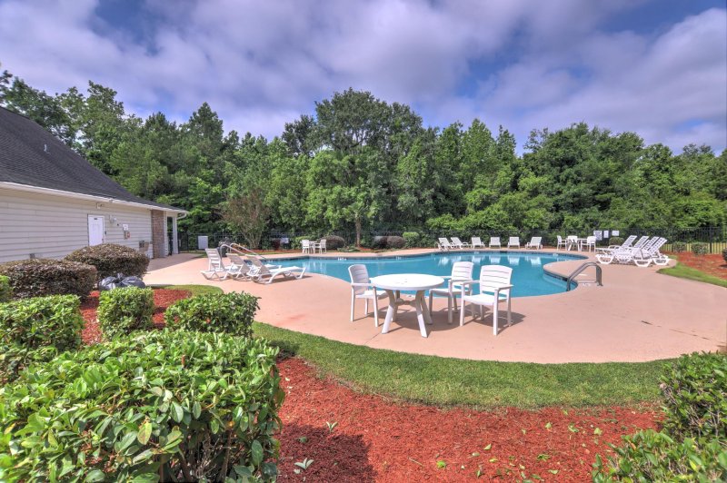 Property image 3 at 138 Lynches River Drive, Summerville, SC 29485