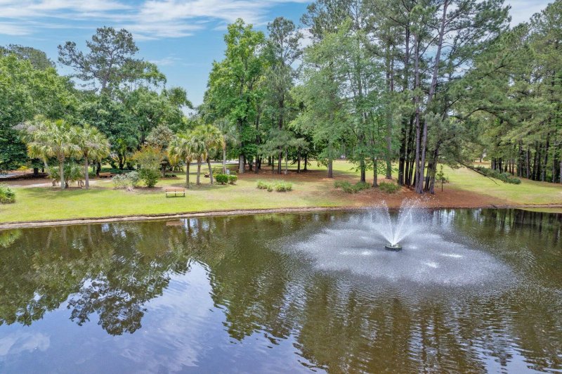 Property image 4 of 7955 Timbercreek Lane 1807 in The Park at Rivers Edge, North Charleston, SC 29418